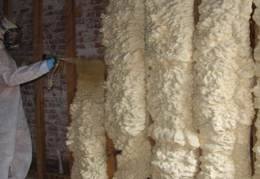 Types of Spray Foam in Fresno